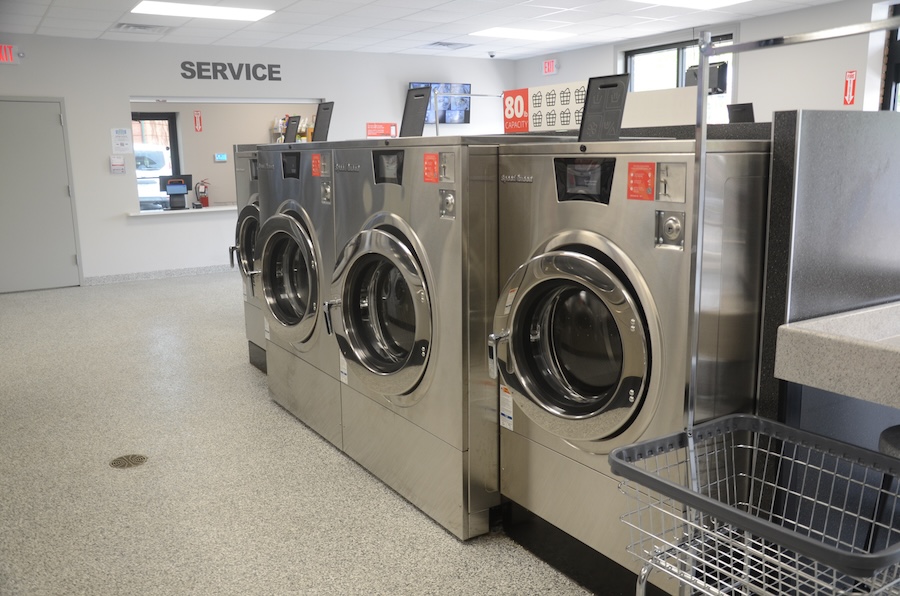 Image of row of SpeedQueen machines