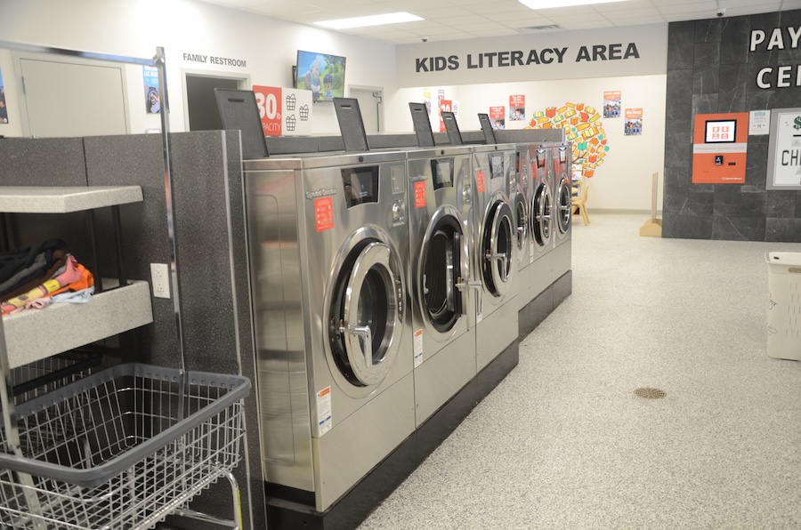 Image of row of SpeedQueen machines